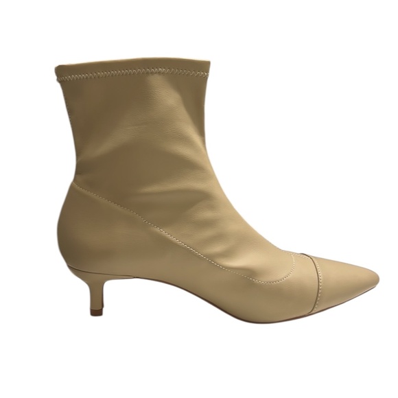 Journee Collection Jadde Ankle Boots Size 8.5 - Picture 6 of 12